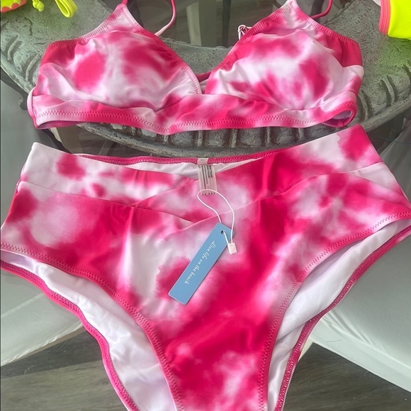 Pink tie dye bikini set size Large NWT swimwear v bottoms - Picture 1 of 5